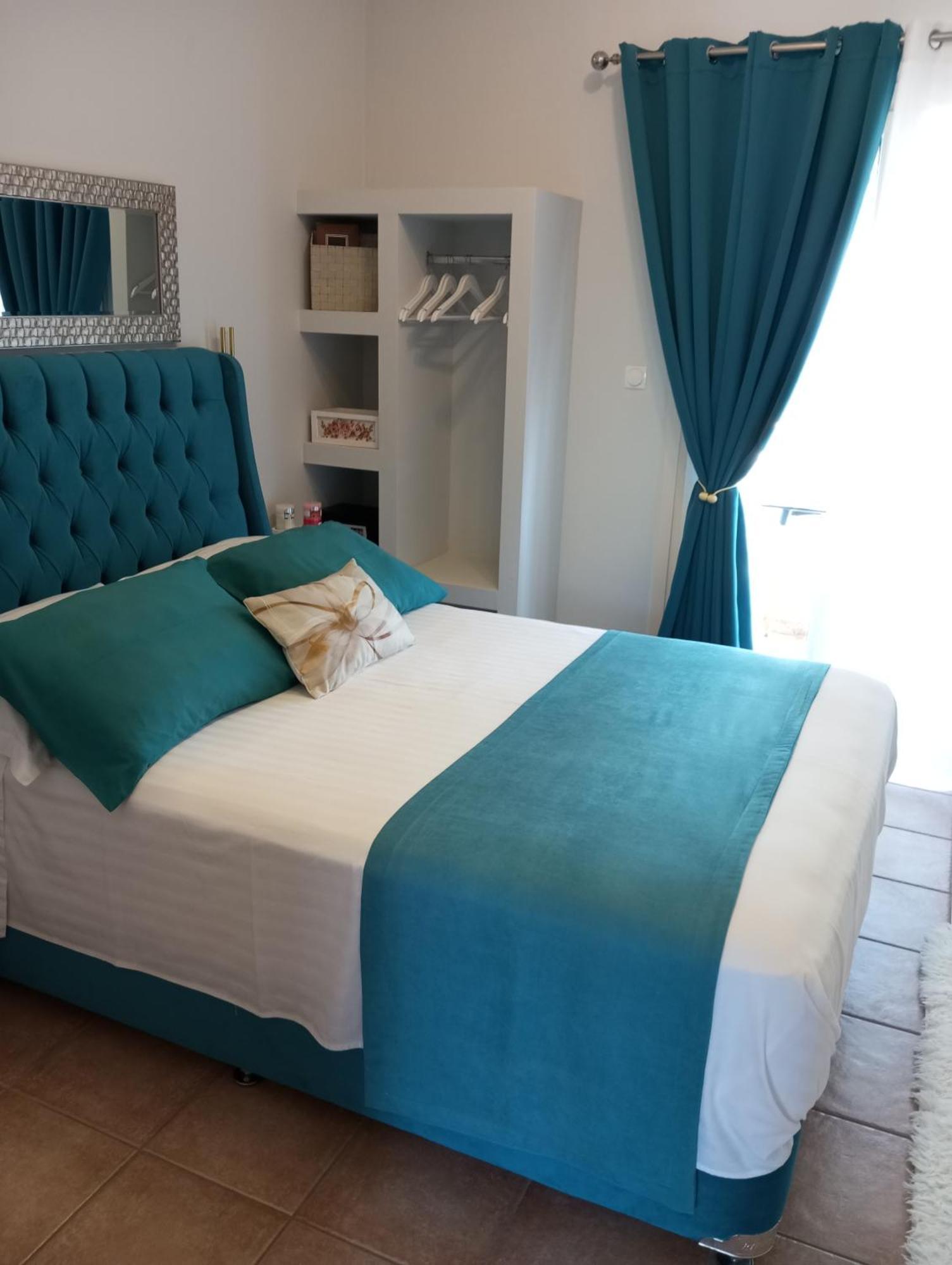 Machi Rooms 파티티리 외부 사진