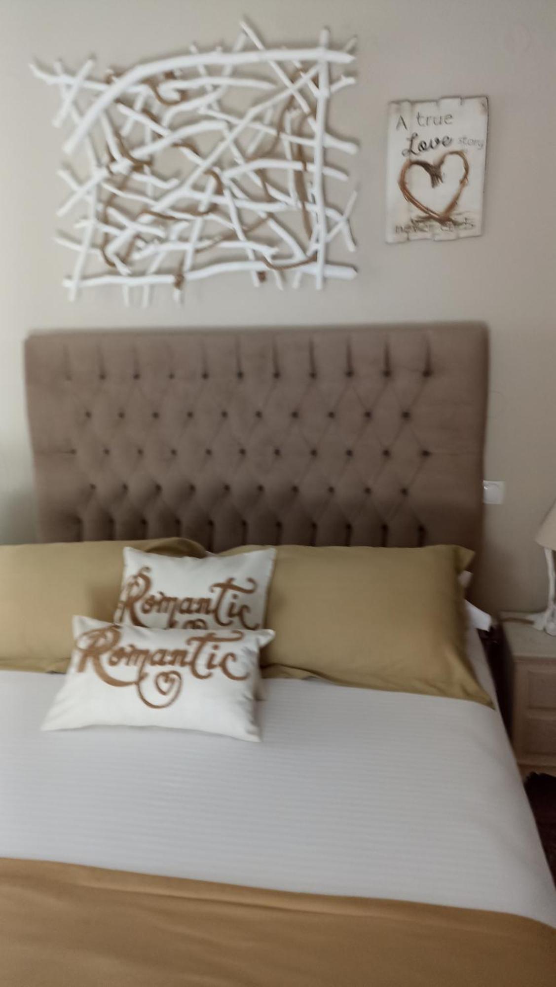 Machi Rooms 파티티리 외부 사진